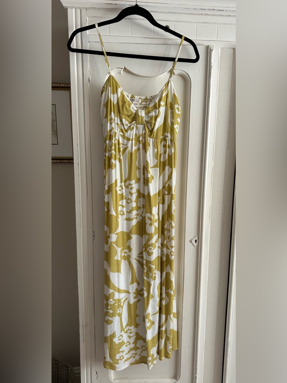 Billabong Olive and White Floral Spaghetti Strap Midi Dress